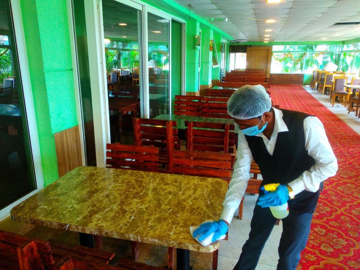 1 India Resort, イガットプリ エクステリア 写真
